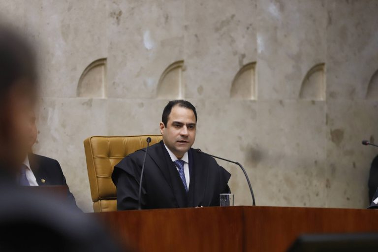OAB pede ao STF fim do inquérito das fake news – 23/02/2026 – Política