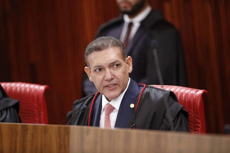 TSE veta conteúdo com IA 72 h antes das eleições de 2026 – 02/03/2026 – Política