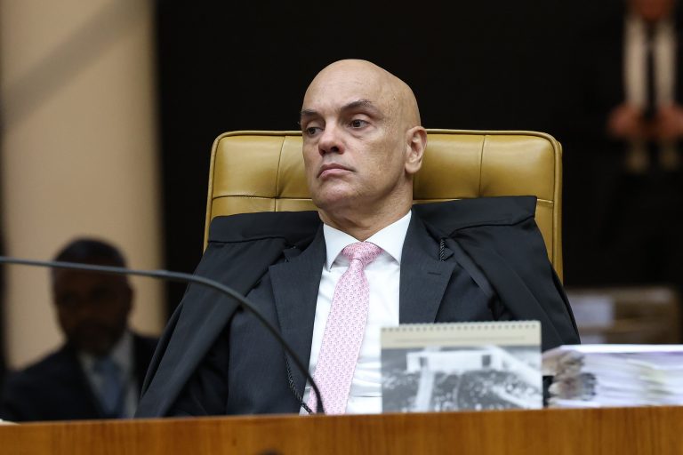 Entenda a suspensão da Lei da Dosimetria por Moraes